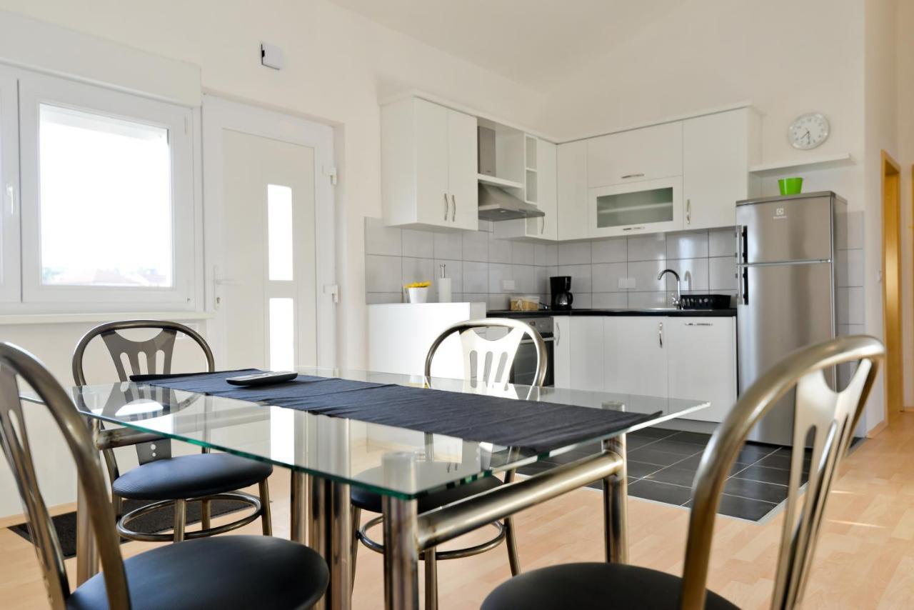 Apartmani Vidikovac Dokoza Задар Экстерьер фото